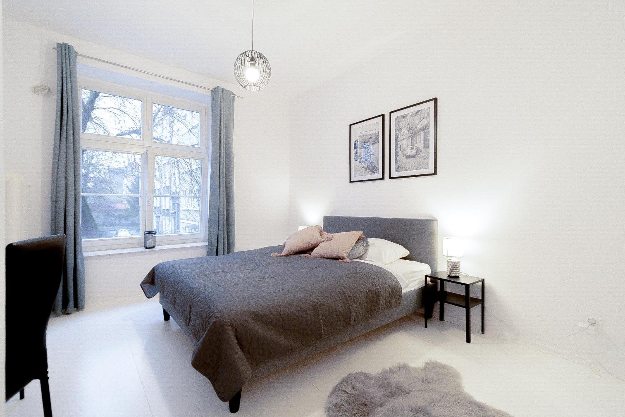 Huoneisto Glow Apartments, Srodmiescie Gdańsk