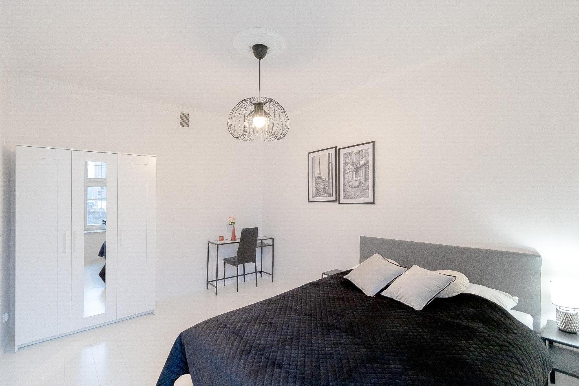 Glow Apartments, Srodmiescie Huoneisto